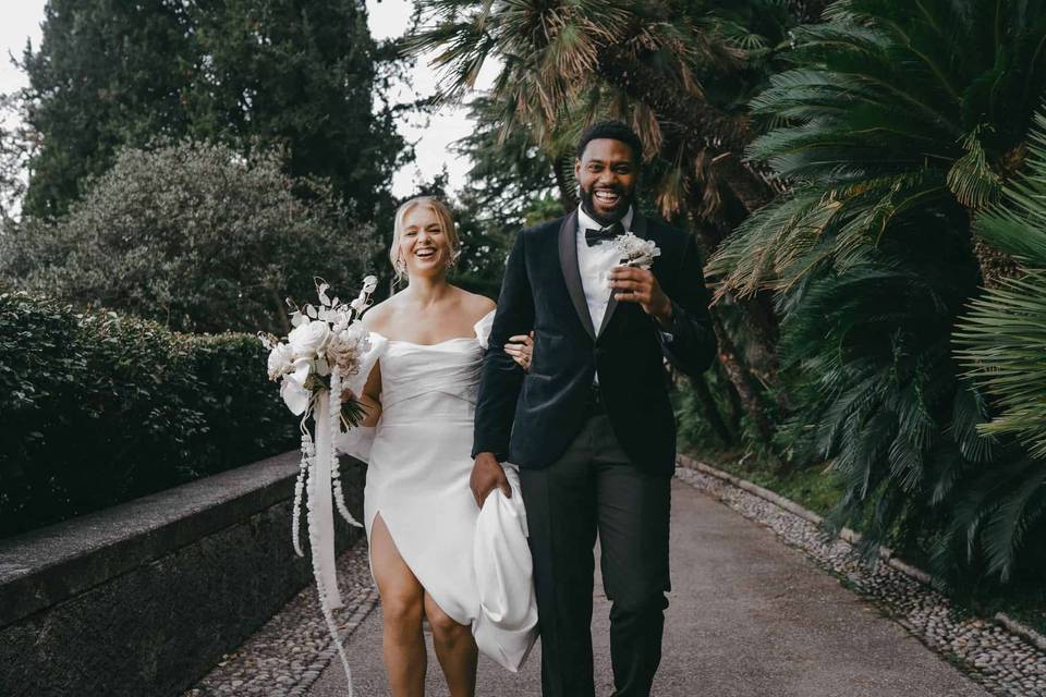 Mixed couple in Lake Como