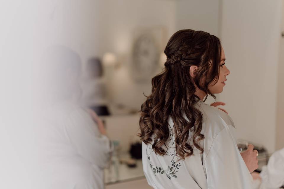 Bridesmaid's hair at Fabridge