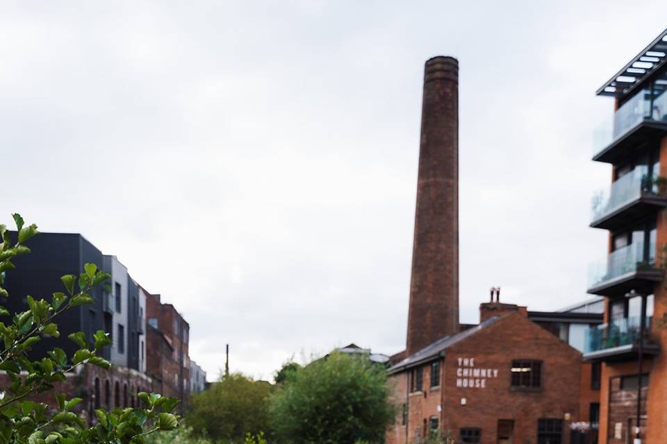 Kiss at Kelham Island