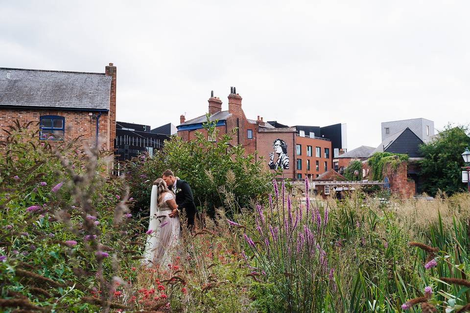 Kiss at Kelham Island