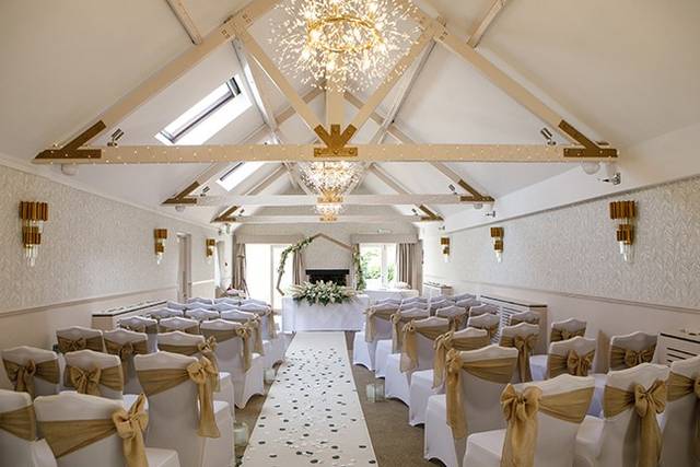 Garden Suite ceremony