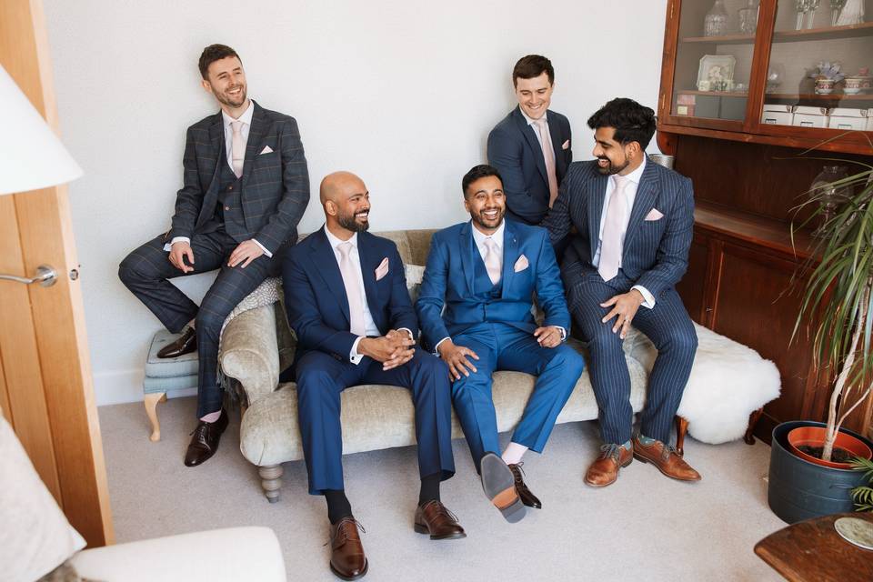 Groomsmen Morning Preparations