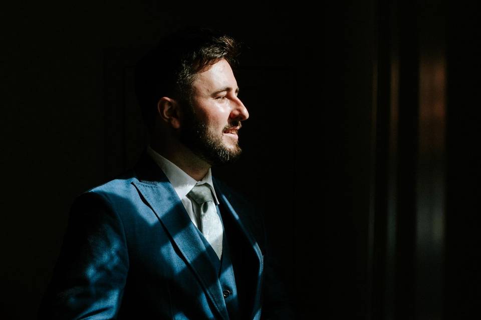GROOM'S PORTRAIT