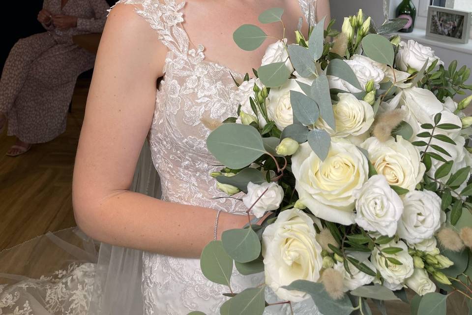 Peachy soft bride