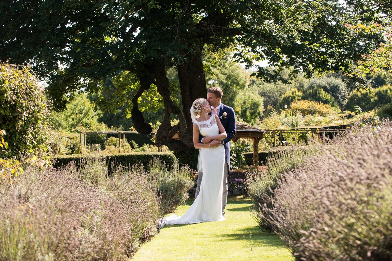 Nettlestead Place Wedding venue Maidstone, Kent | hitched.co.uk