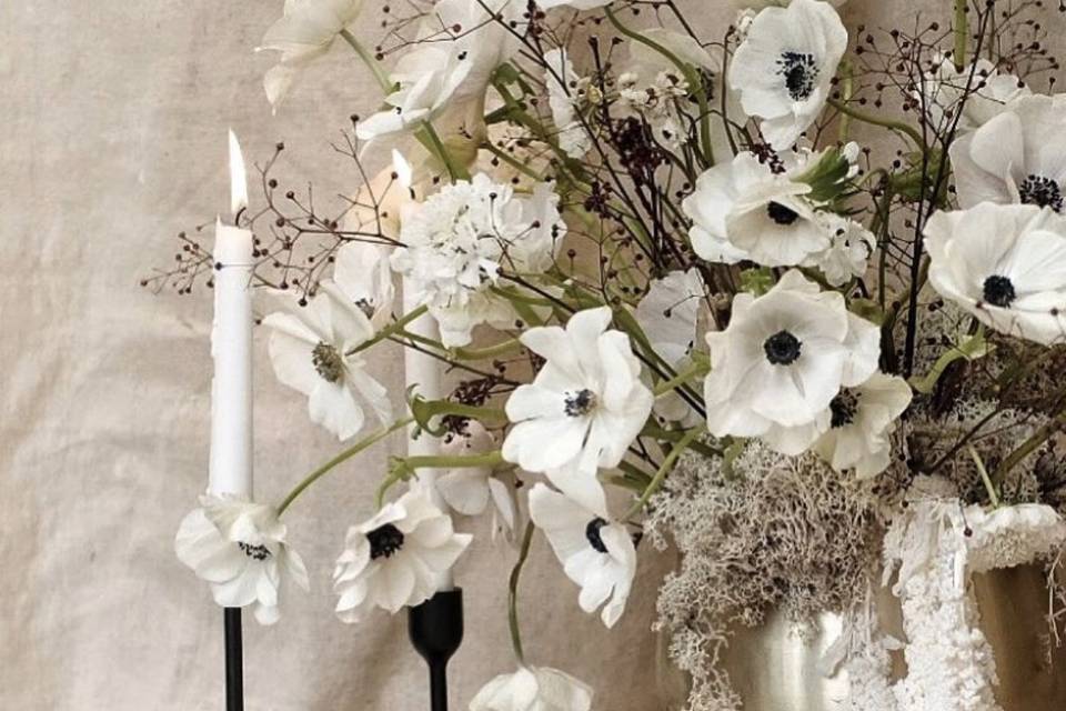 Anemone floral arrangement