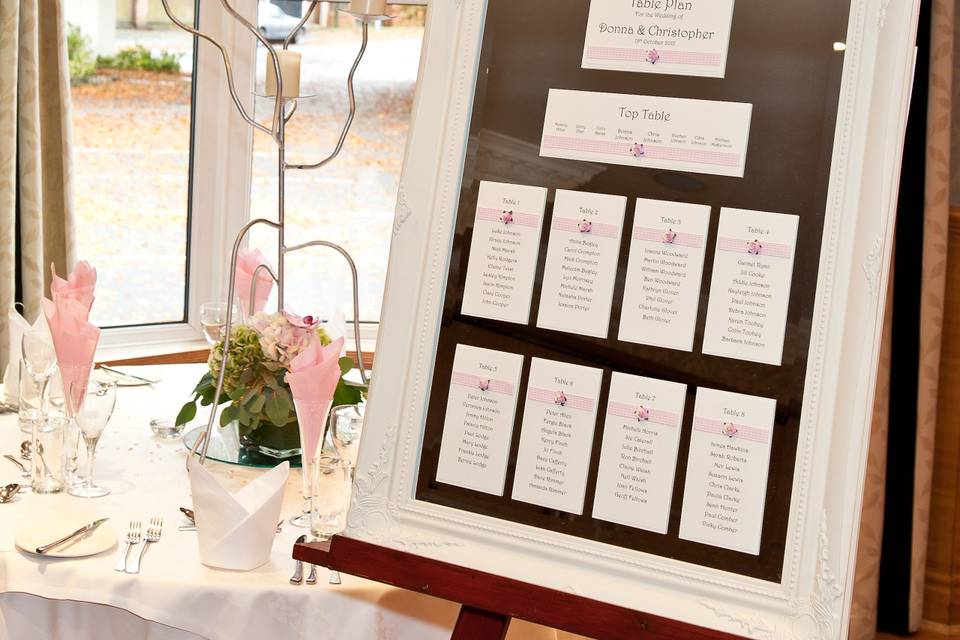 Ornate Mirror Table Plan