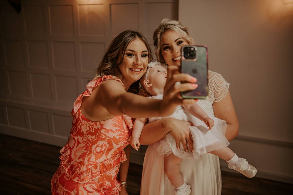 Wedding selfie