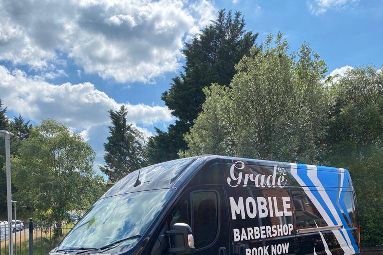 Mobile barber services