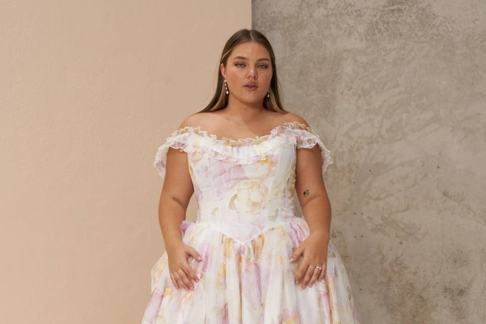 Orsina by Madi Lane - Curvy
