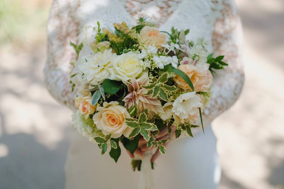 August 2022 Bridal bouquet