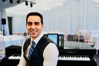 Melodious Moments - Piano