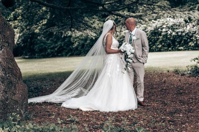 Mr and mrs swindles -walker