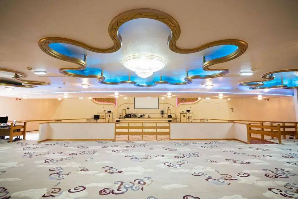 VIP Lounge