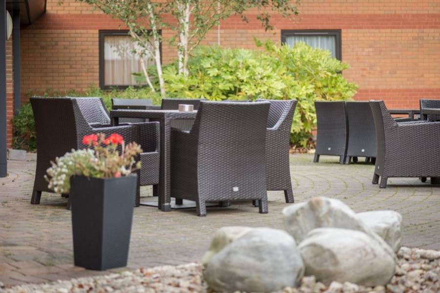 Burleigh Court 25