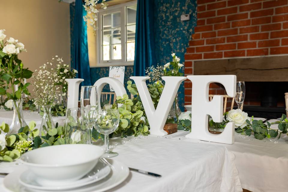 Formal Dining