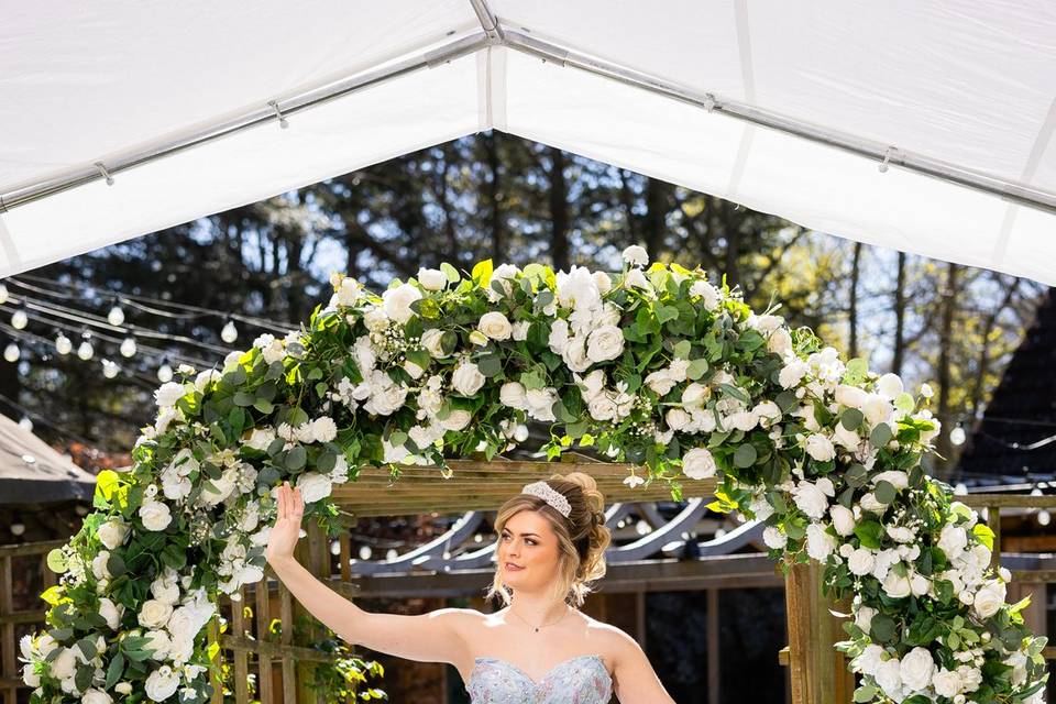 Rose Arch Isle