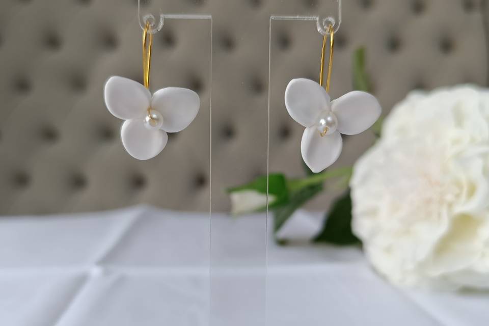 Flower earrings