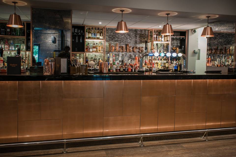 Lounge Bar