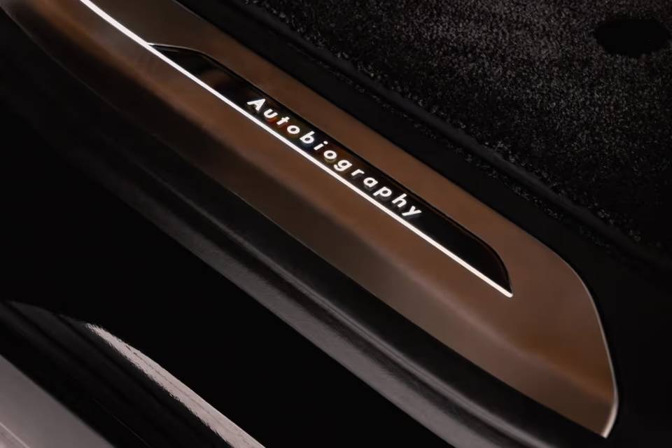 Range Rover Autobiography