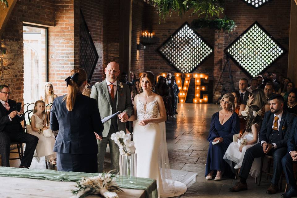 Shustoke Barns summer wedding