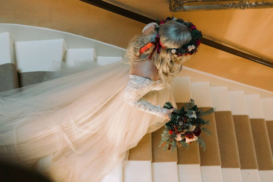 Bride preparing for her elopem