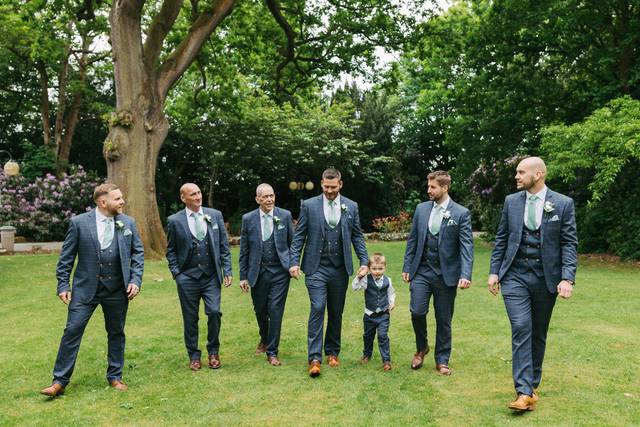 Groomsmen