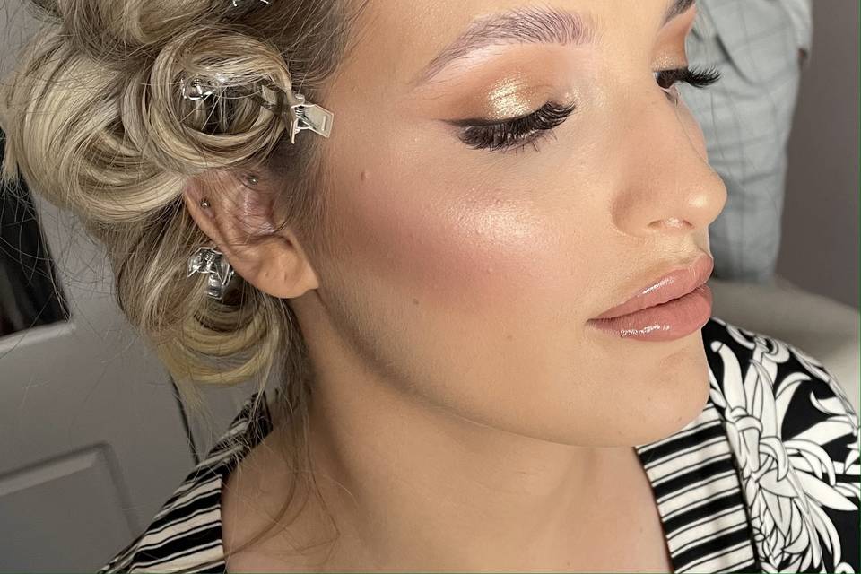 Bridesmaid glam