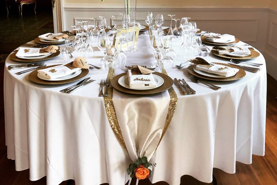 Wedding breakfast table