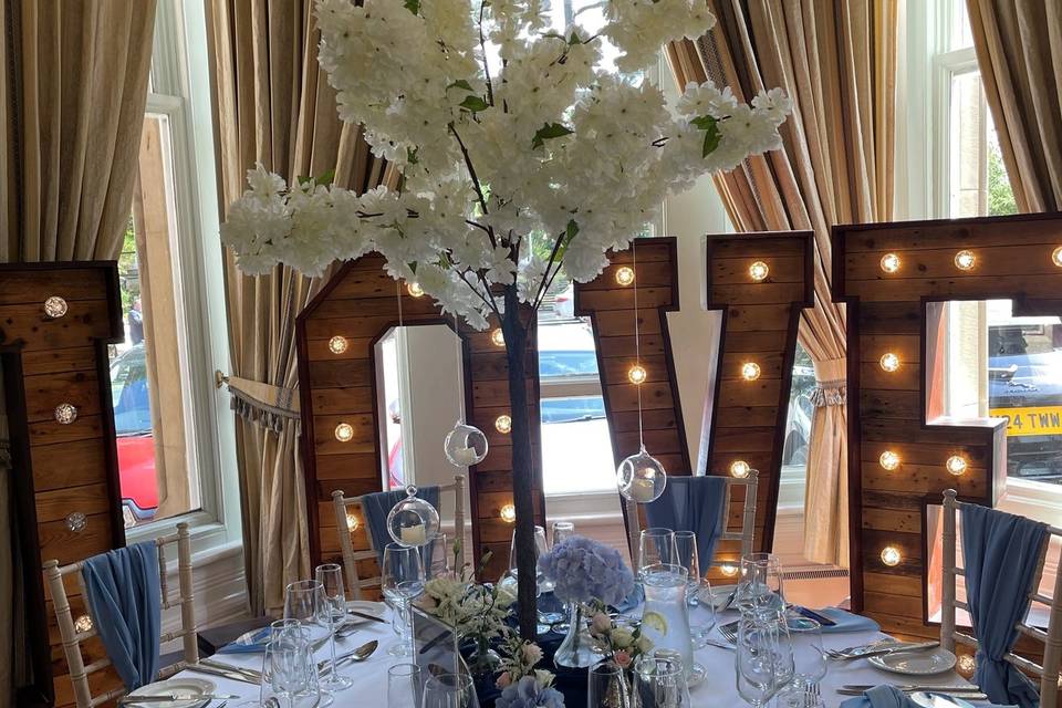 Centrepiece