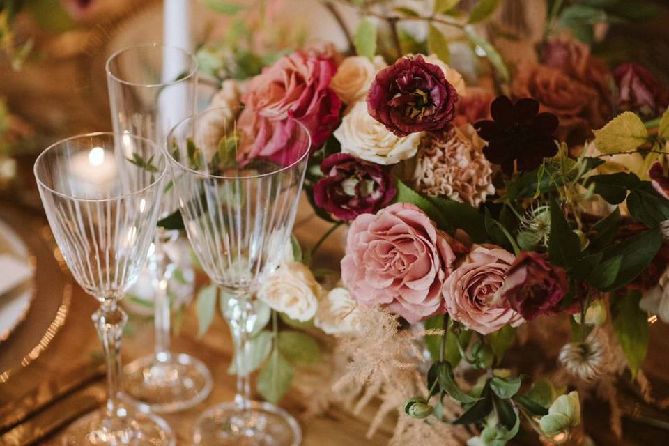 Floral tablescape