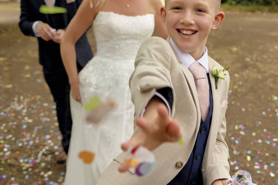 Confetti fight
