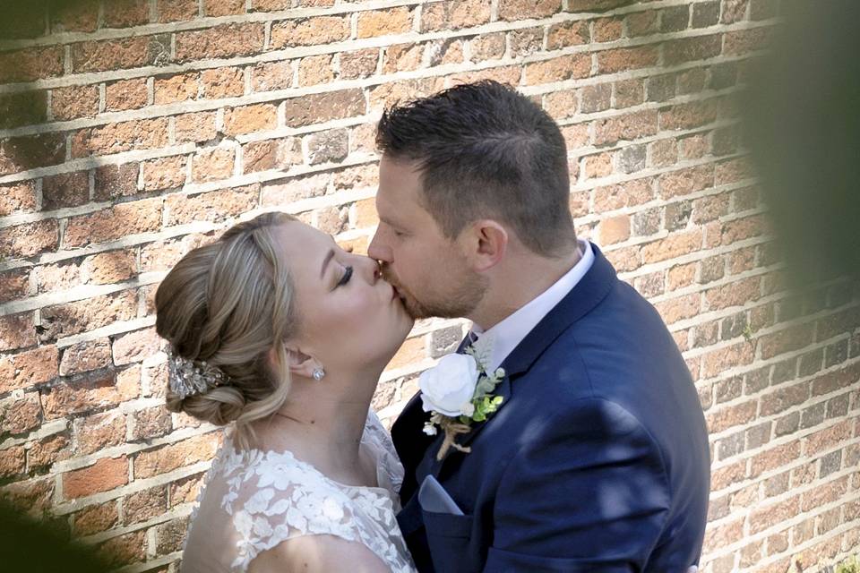 Secret kiss