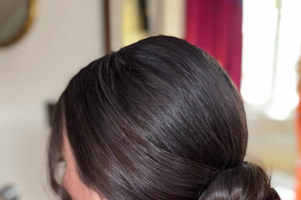 Clean bun