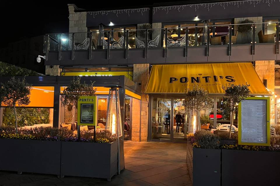 Ponti's at night