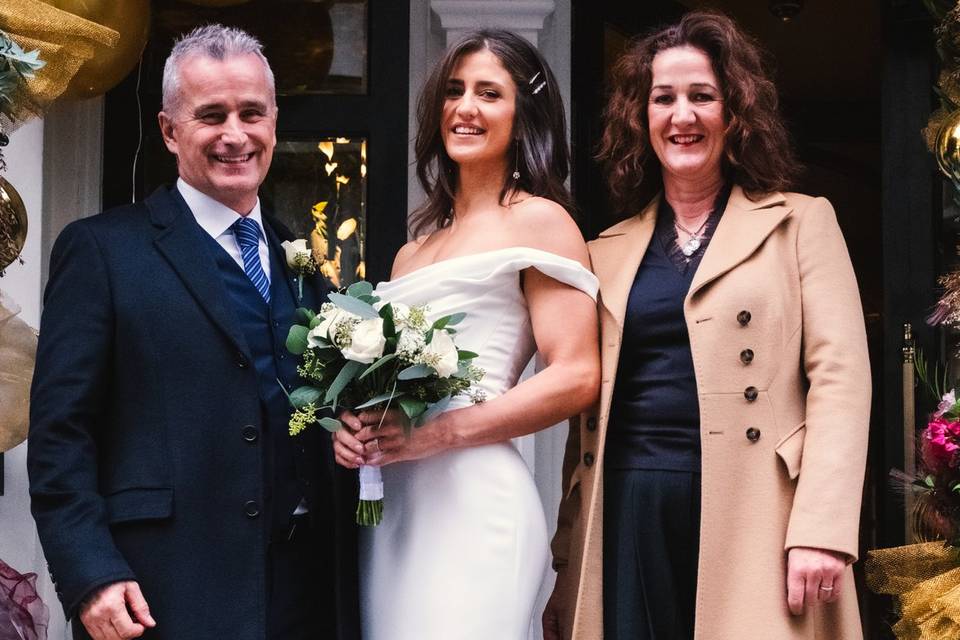 Family of bride main shot