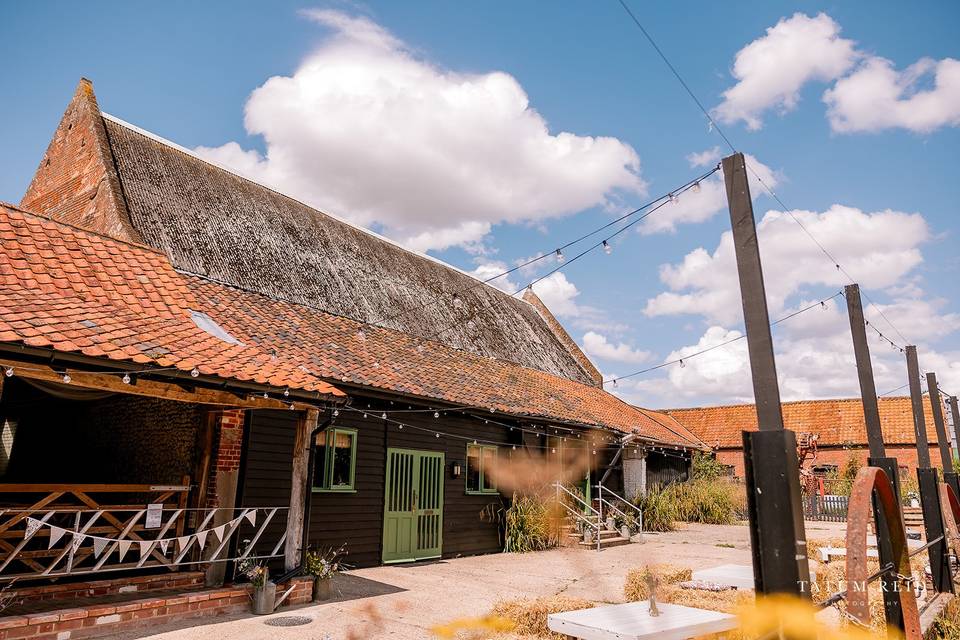 The Barn - Tatum Reid Photo