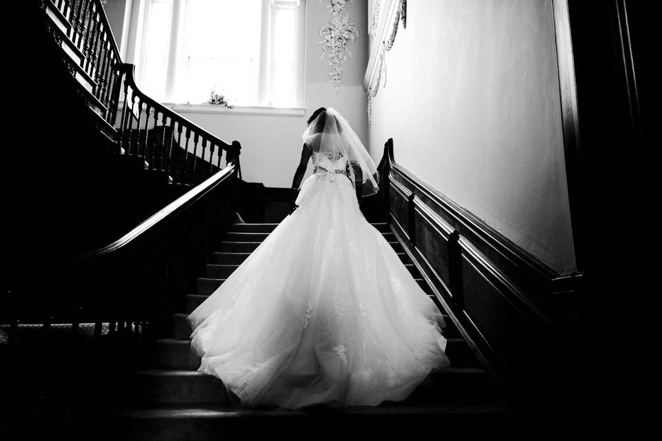 Elegant Bridal Moments