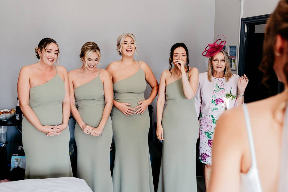 Bridesmaids first look