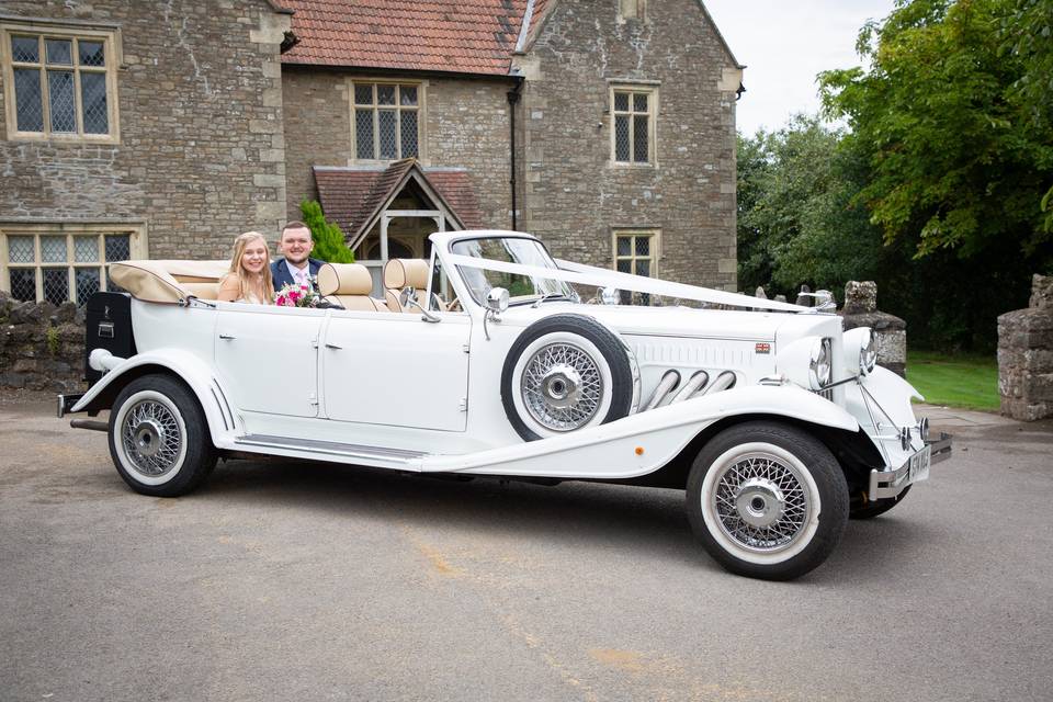 Car outside lodge