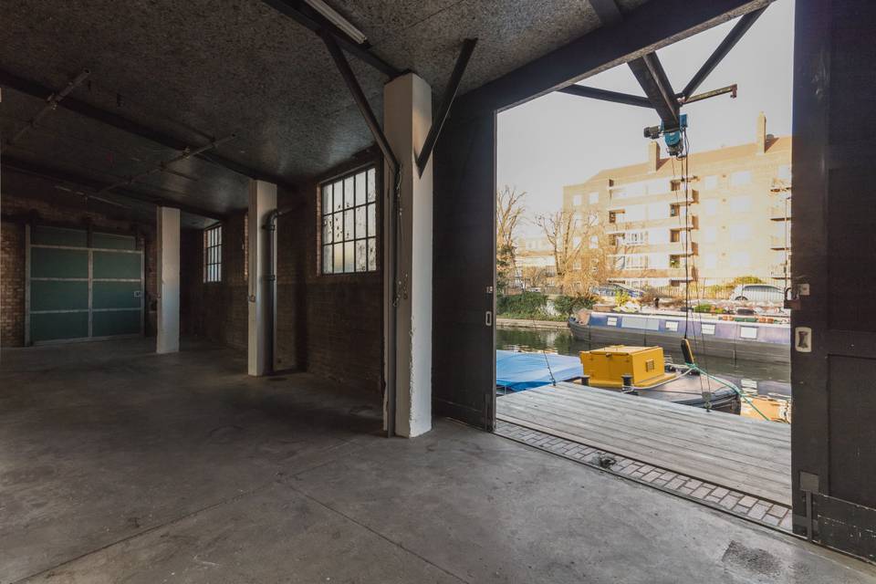 Canal side room