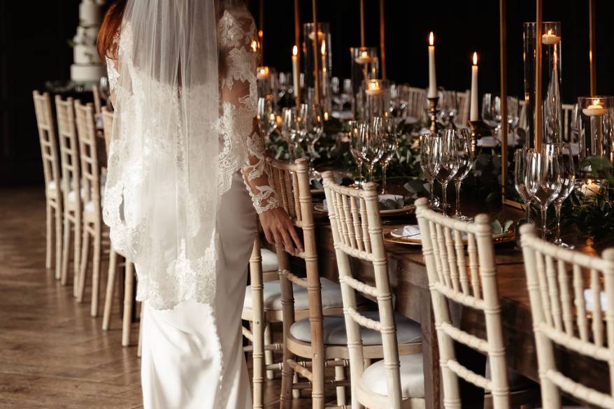 Banquet table with centres