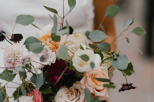FLORAL ATELIER