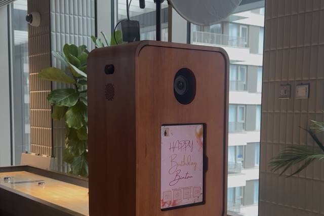 The front of the photobooth