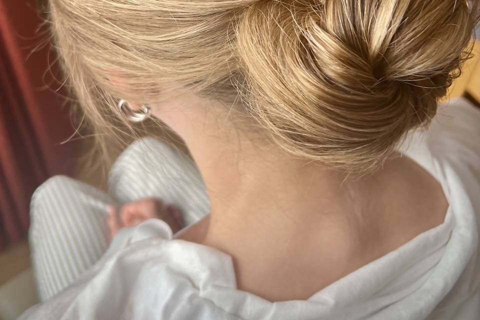 Bridal updo