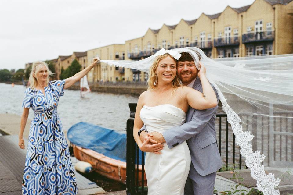 Staging the veil shot
