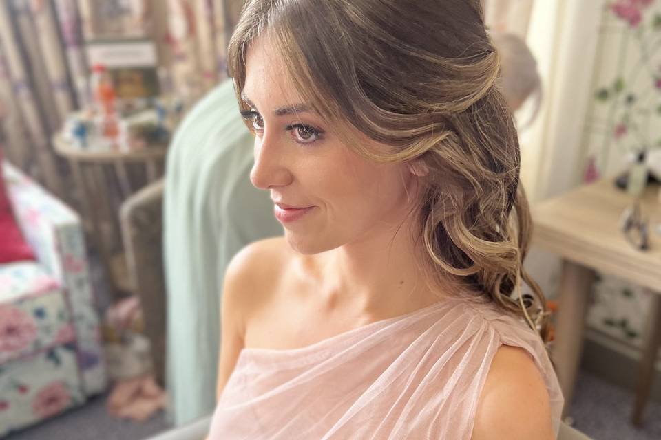 YourWeddingHair