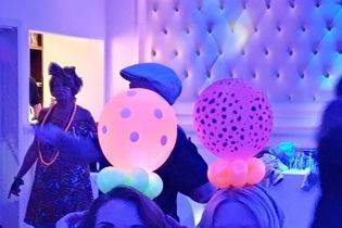 Balloon hats with lights!