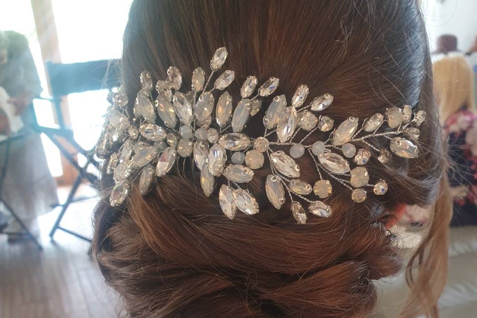 www.yourweddinghair.co.uk