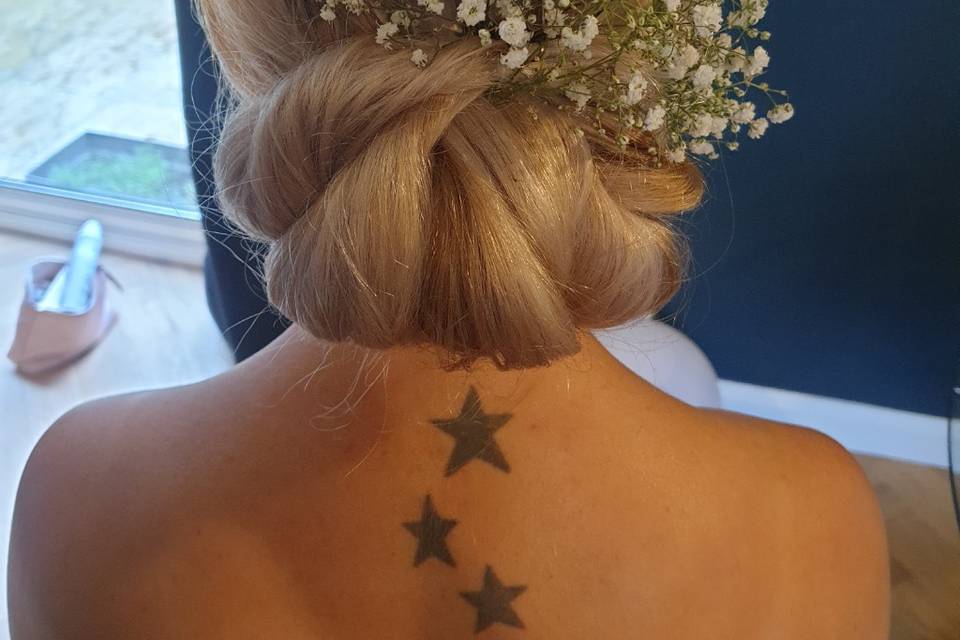 www.yourweddinghair.co.uk